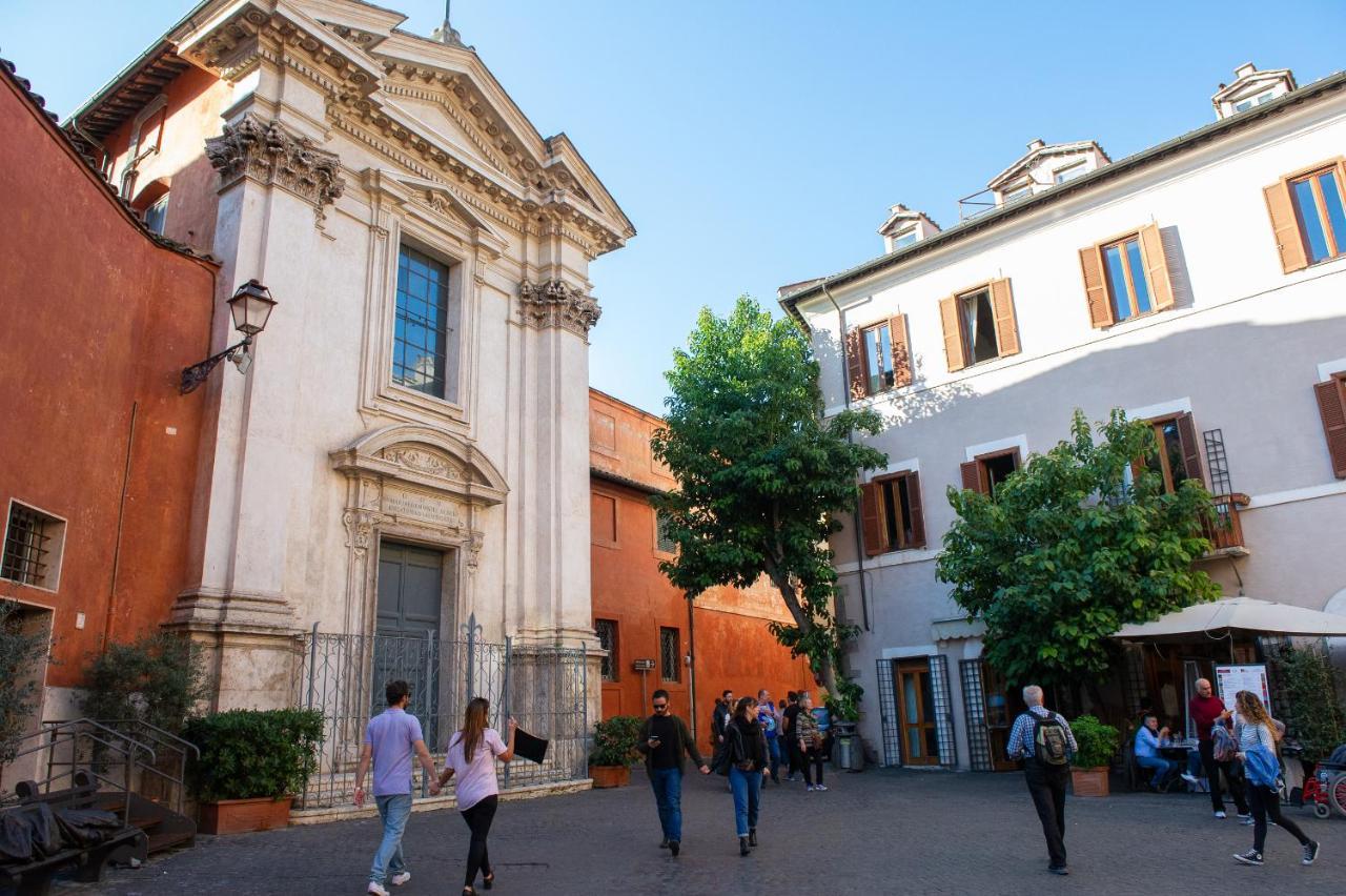 JUSTACASA alla SCALA Trastevere Roma Esterno foto